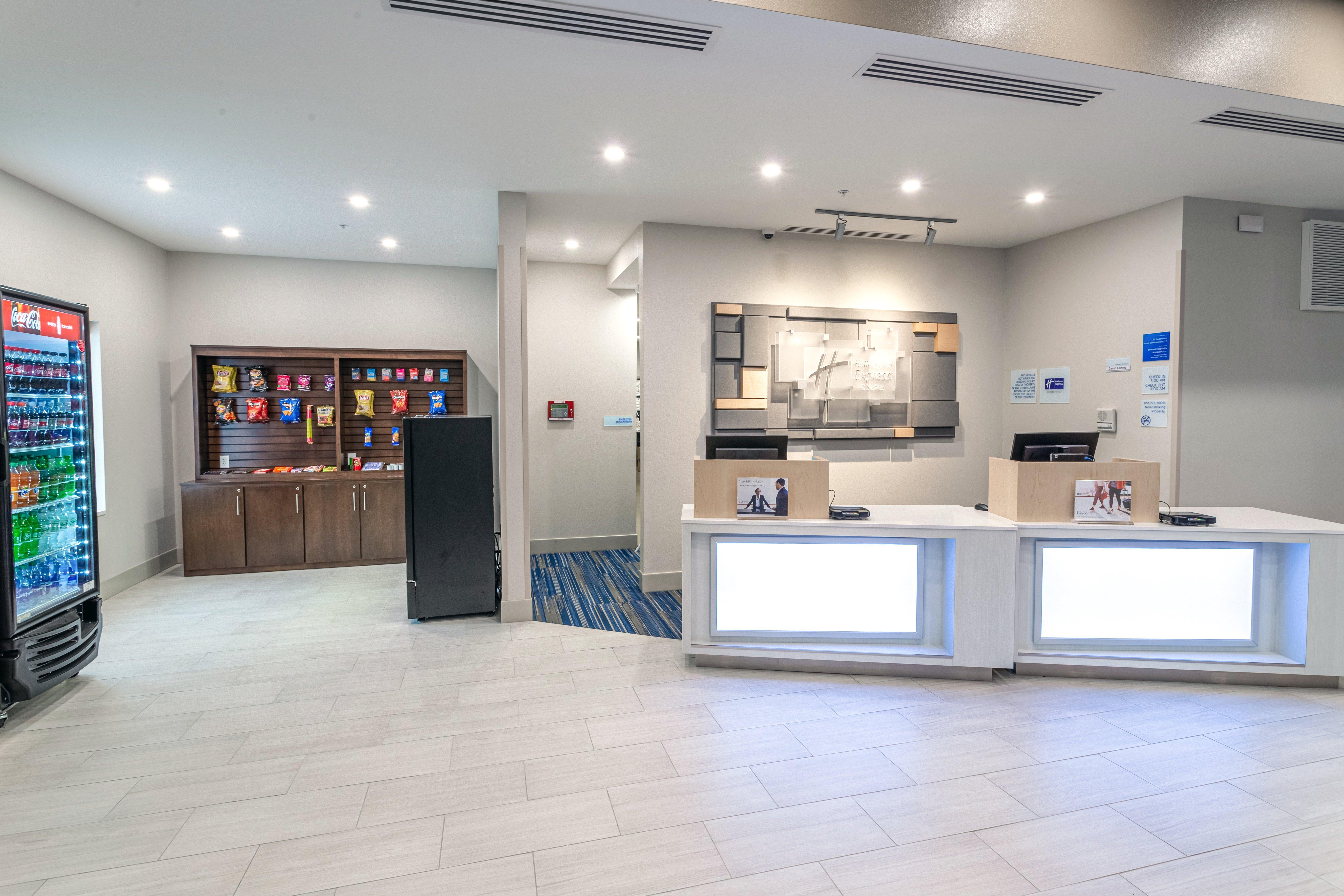 Holiday Inn Express & Suites - Columbus - Worthington By Ihg Εξωτερικό φωτογραφία