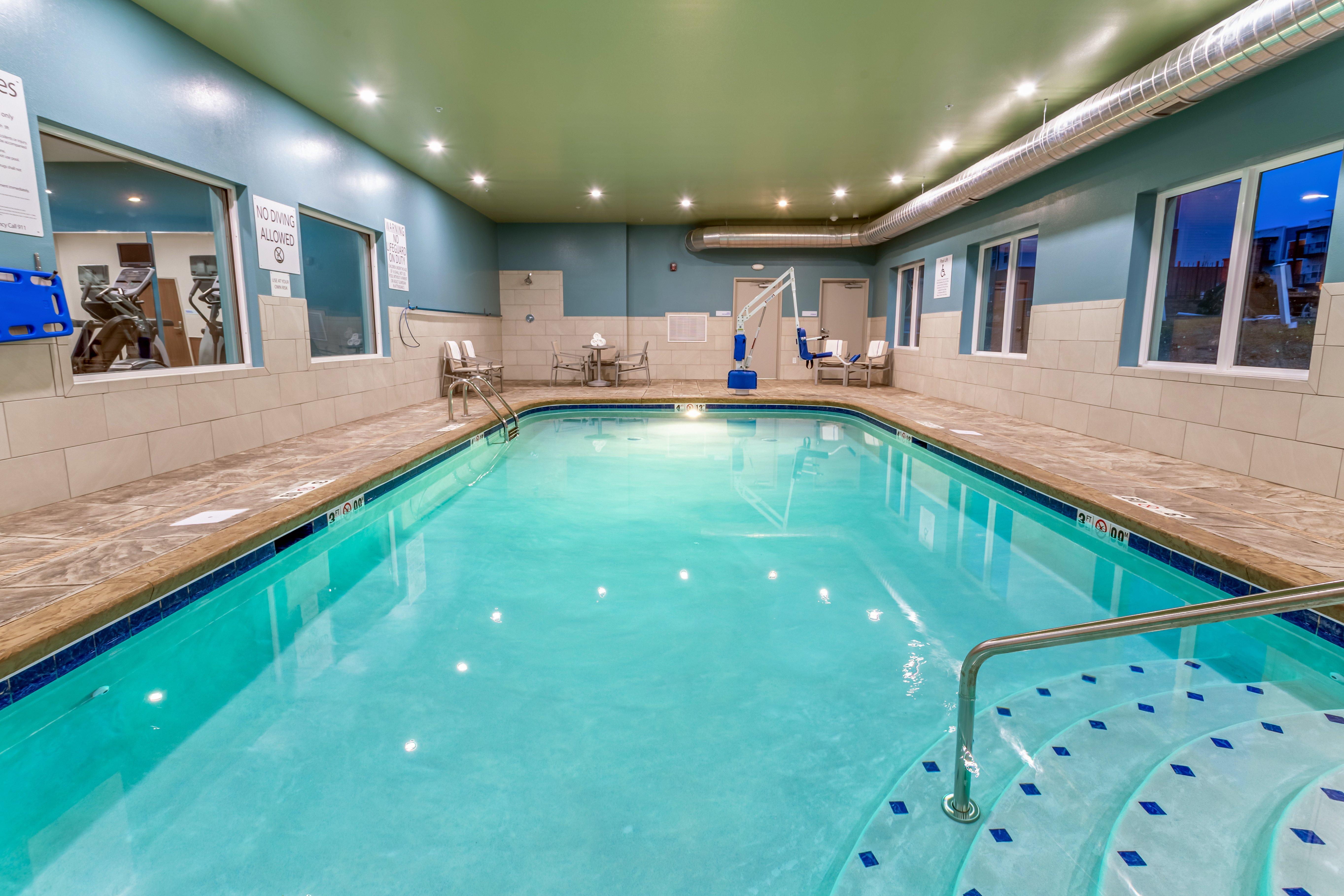 Holiday Inn Express & Suites - Columbus - Worthington By Ihg Εξωτερικό φωτογραφία