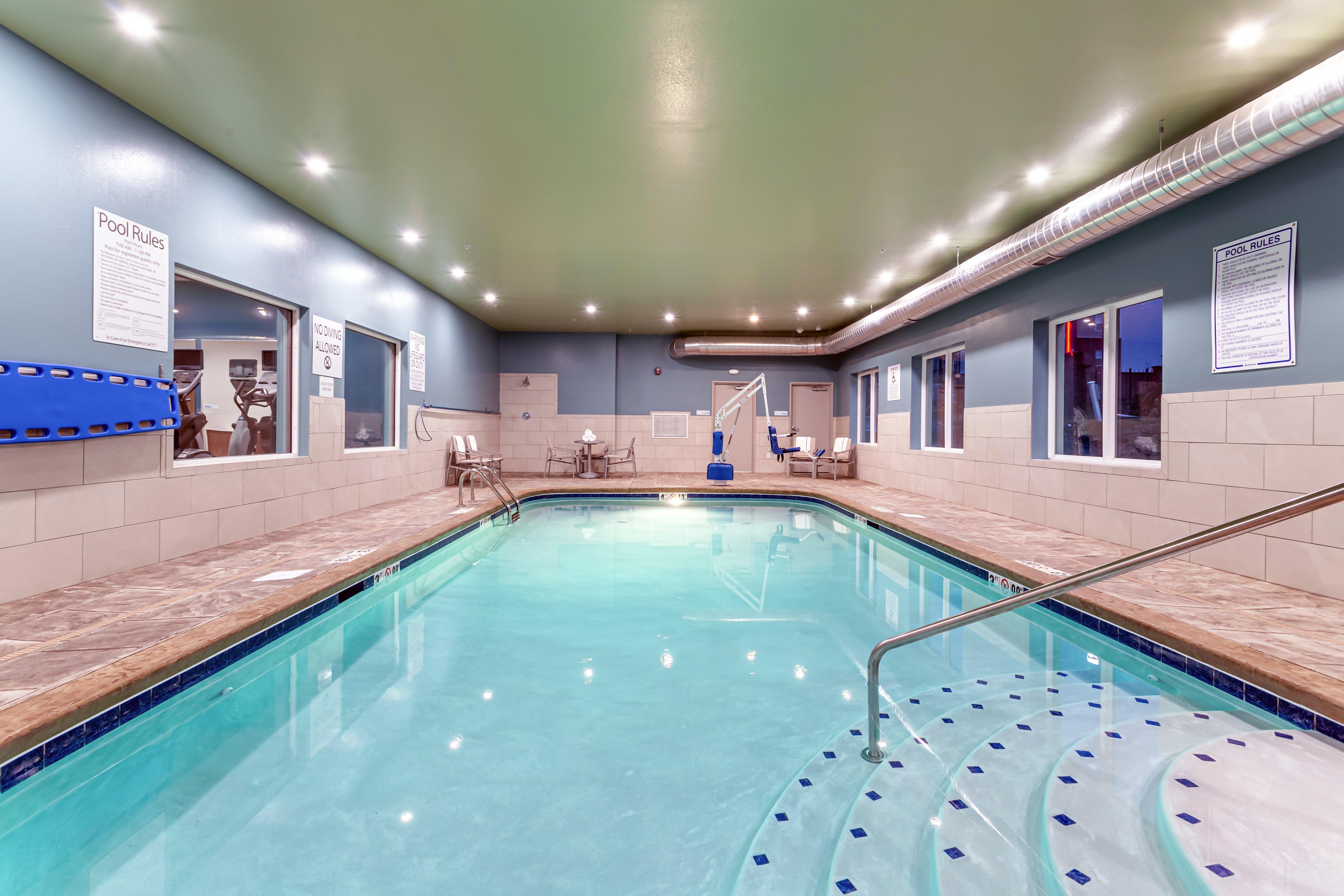 Holiday Inn Express & Suites - Columbus - Worthington By Ihg Εξωτερικό φωτογραφία